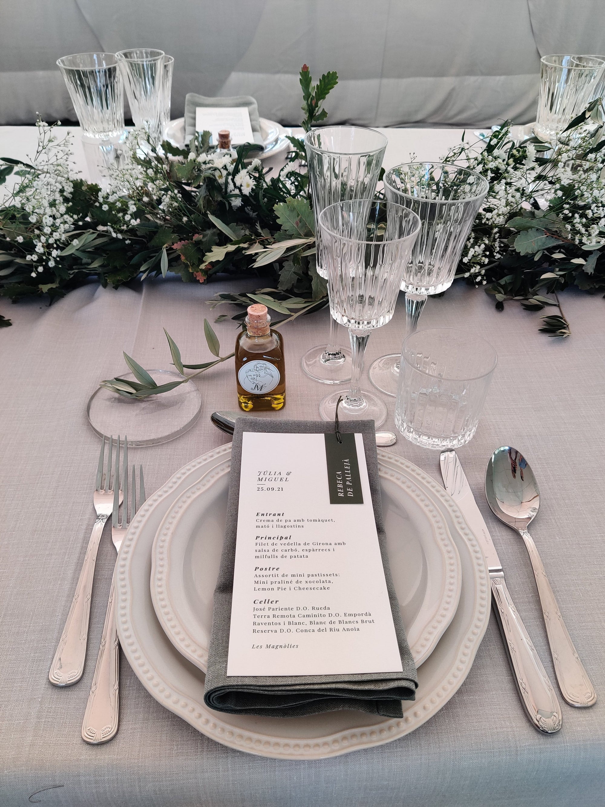 El Regalo Perfecto para tu Boda: Botellas de Aceite de Oliva Personalizadas
